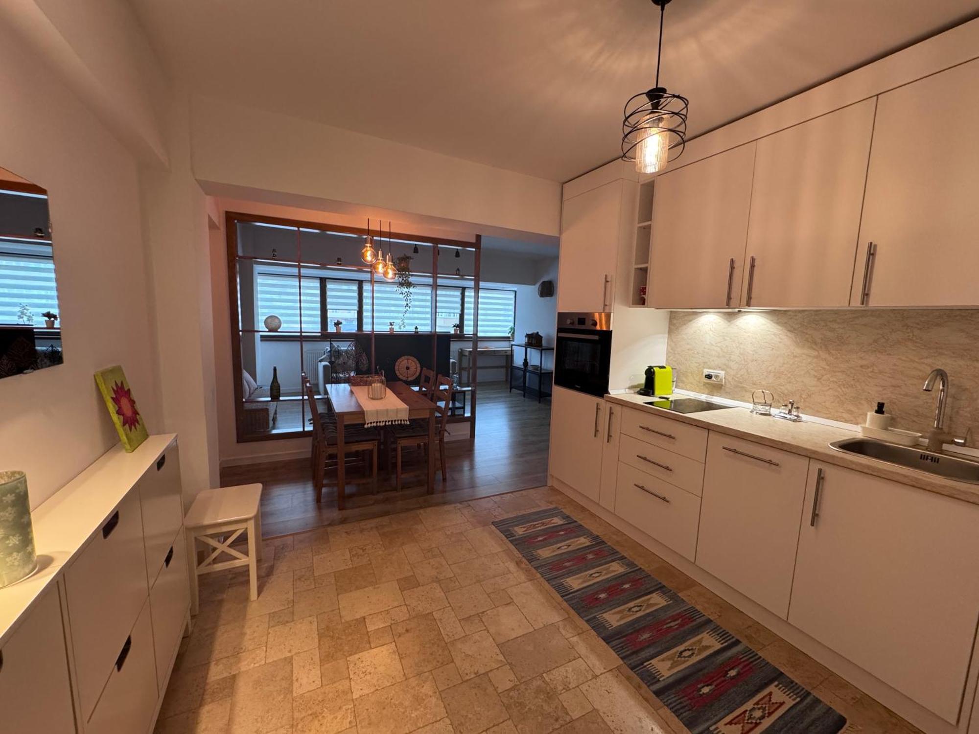 Central-Home Târgu Jiu Eksteriør bilde